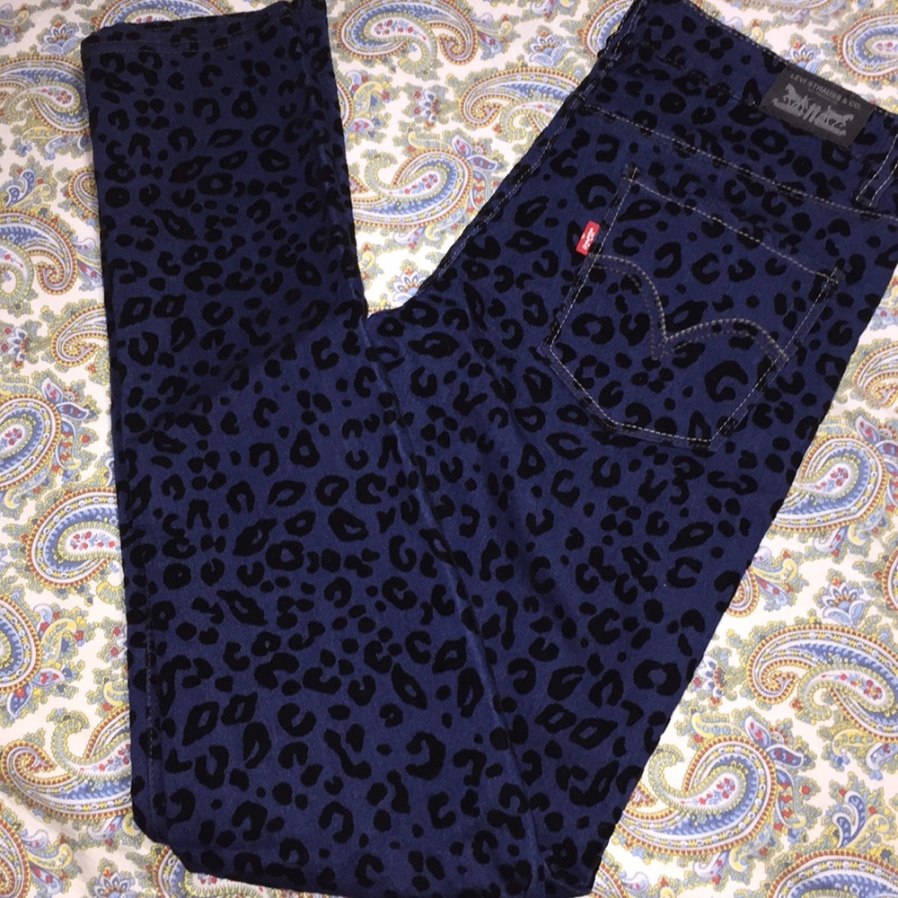 Levi's leopard print